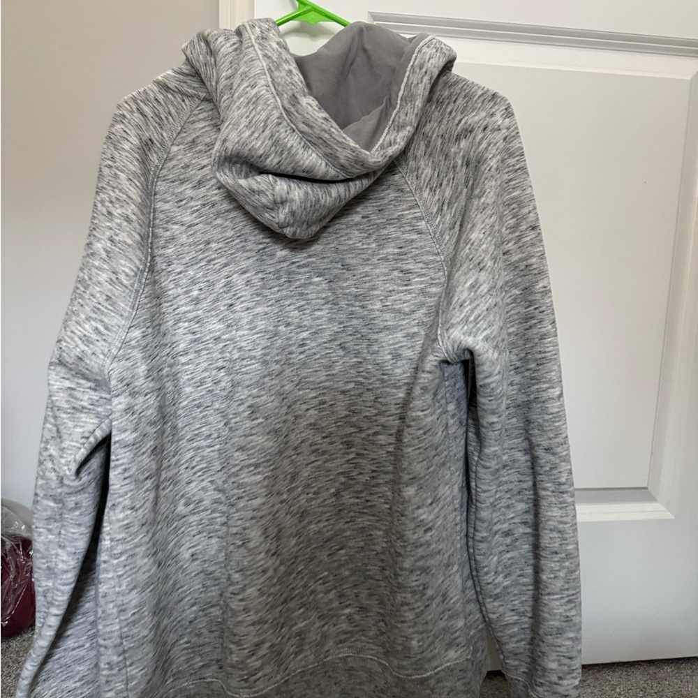 Hollister Women's Heather Gray Hoodie
